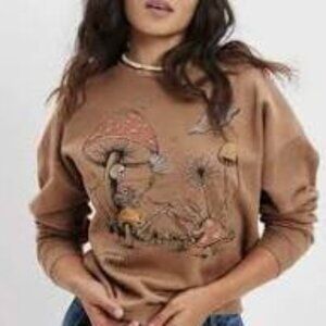 AEO beige skeleton & mushroom print sweatshirt